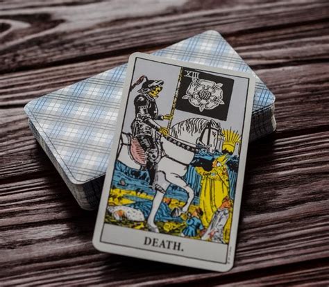 cartas que indican muerte en el tarot|La muerte en el tarot